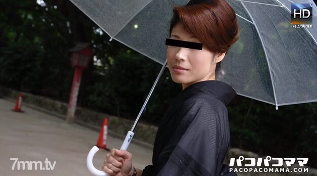 061412-668 หญิงม่ายสวยผู้ดูดีในยามไว้ทุกข์