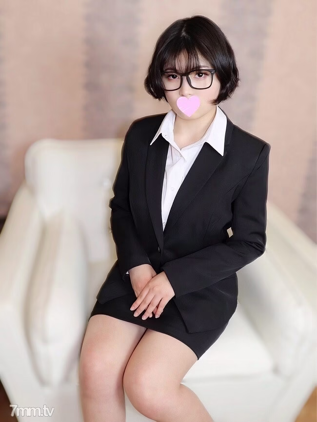 FC2-PPV-1704935 ยูริกะ สาวสวยคัพ E หุ่นเพรียว อายุ 19