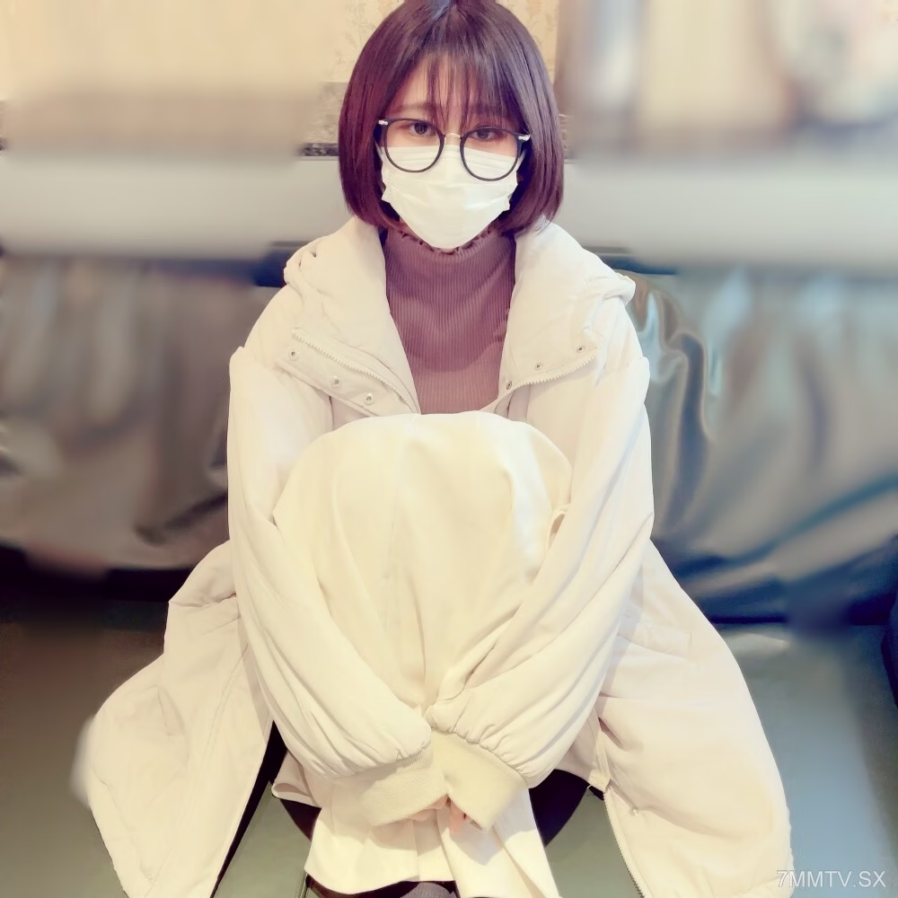 FC2-PPV-3248648 สาวน้อยคากิของแท้ กำลังดูเวลา สู้แสงได้