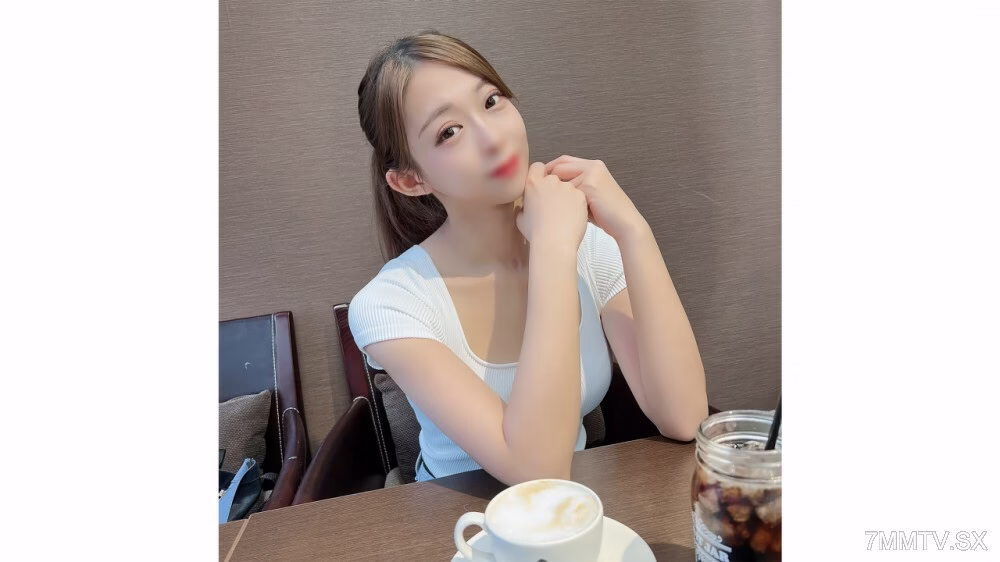 FC2-PPV-4547779 ถ่ายครั้งแรก เผยหน้า หญิงสาวบริษัทเครื่องสำอาง หุ่นเป๊ะ