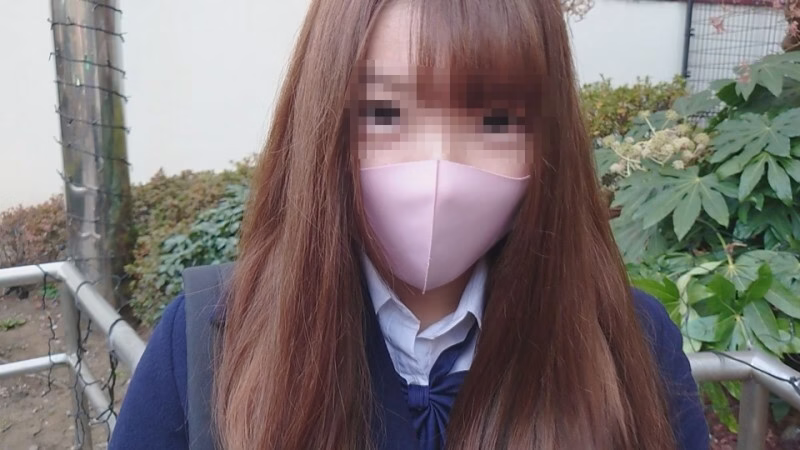FC2-PPV-1820866 พี่สาวเซ็กซี่รุ่นน้อง โทรคุยแล้วท้อง ฉีดน้ำเข้าคลอด
