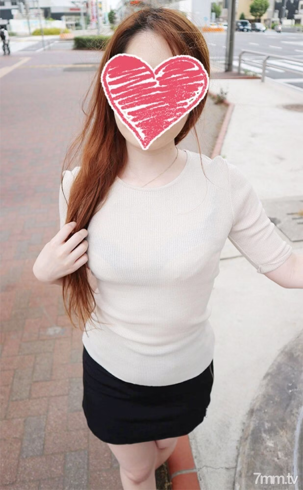 FC2-PPV-1172164 สาวเซ็กซี่เสียบมดลูกน้ำแตก