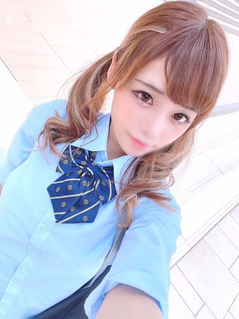 FC2-PPV-2518290 Yurufuwa Gal J เย็ดในรถ gonzo