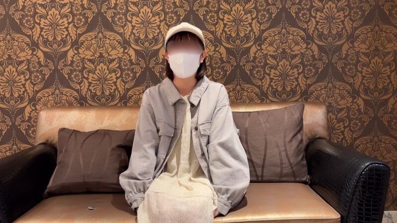 FC2-PPV-4700363 ครูสาวสวย POV ตอนเมา “เราทำไม่ได้…!”
