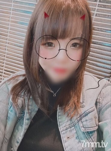 FC2-PPV-1362339 [Uncensored] ครูอนุบาลสาว 20 ต้นๆ หีเปียกชุ่ม รู้สึกเสียวซ่านจนแตกคาหี