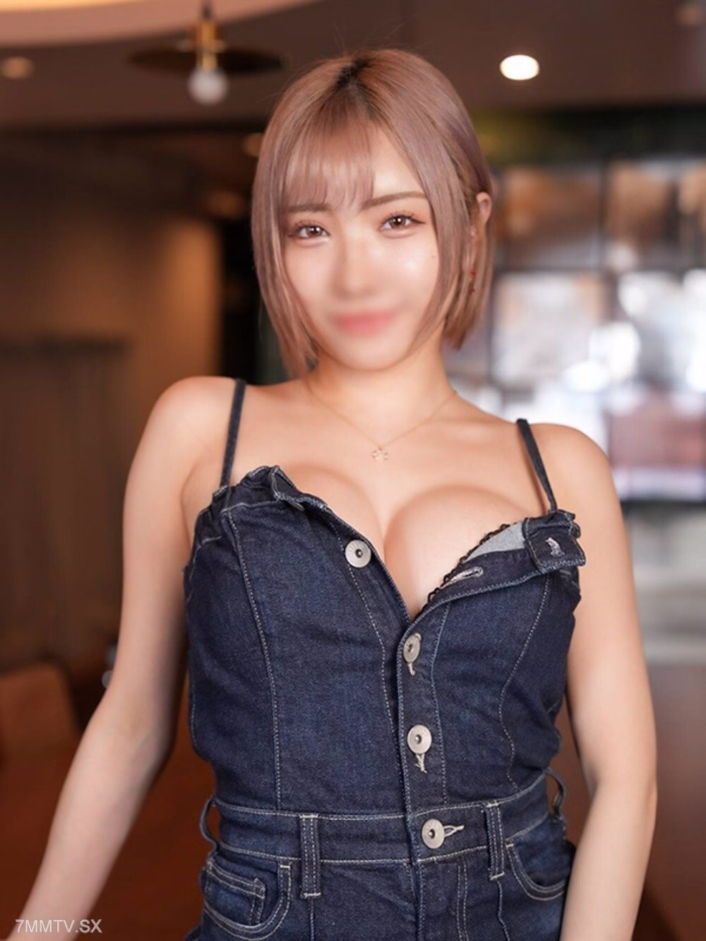 FC2-PPV-4555112 กัลกาวะบิ๊ก สอดใส่ตรงจู๋ผู้หญิงคุกเข่า