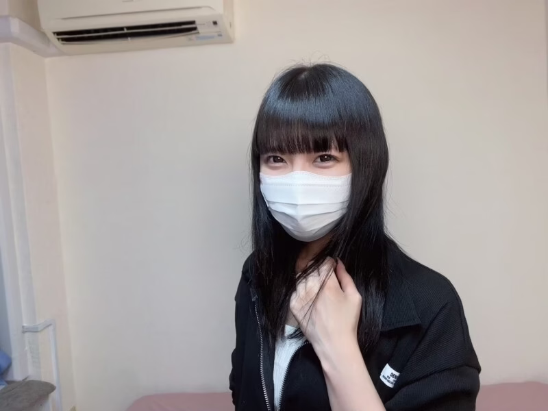 FC2-PPV-4611970 สาวน่ารักยอมแฟนเย็ดไม่ใช้ถุงยาง