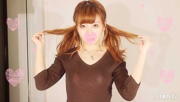 FC2-PPV-840812 คลาส Super S สาว 19 ปี โกนขน JD เป่า Dick หลายอัน