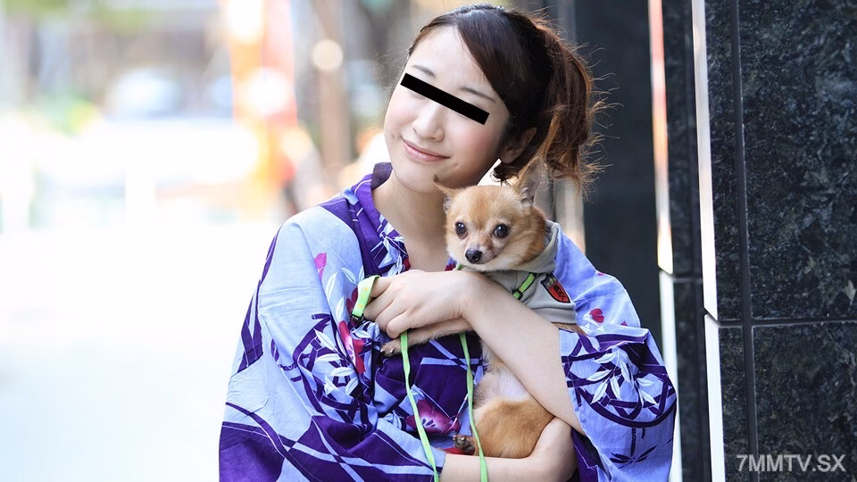 082423_01 น้องหมาข้างเดียว สาวสวยในชุดยูกาตะกับน้องหมาแสนรัก!
