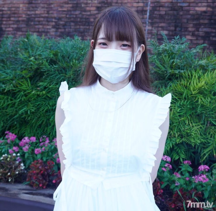 FC2-PPV-1948837 สาว 18 จบ ม.ปลาย