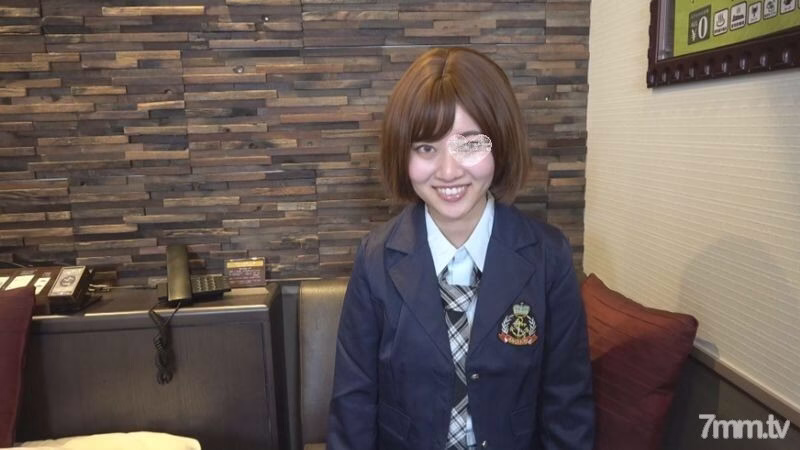 FC2-PPV-1576023 สาวยิ้มน่ารัก จิ๋มก้นเล็กโกนเกลี้ยง ถ่ายเองครั้งแรก