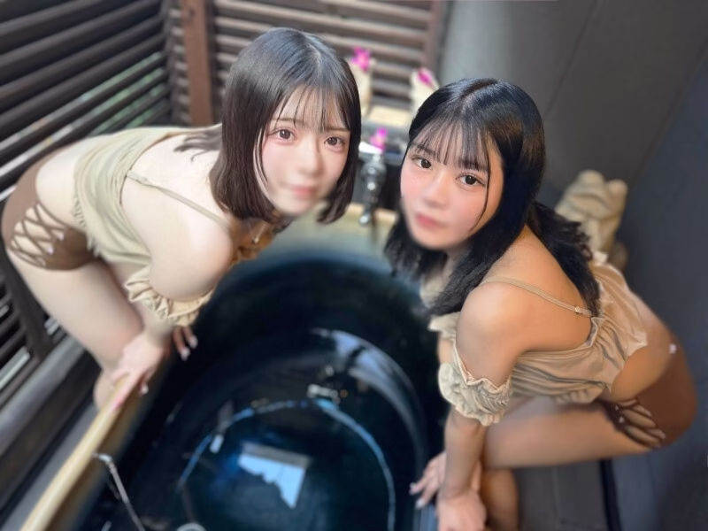 FC2-PPV-4592655 990 คะแนน ถึง 14 นี้!! *นวดน้ำมันจากสองสาวคัพ G วัย 21 ปี “อยากใส่ไหมคะ” อดใจไม่ไหวกับความฟิน