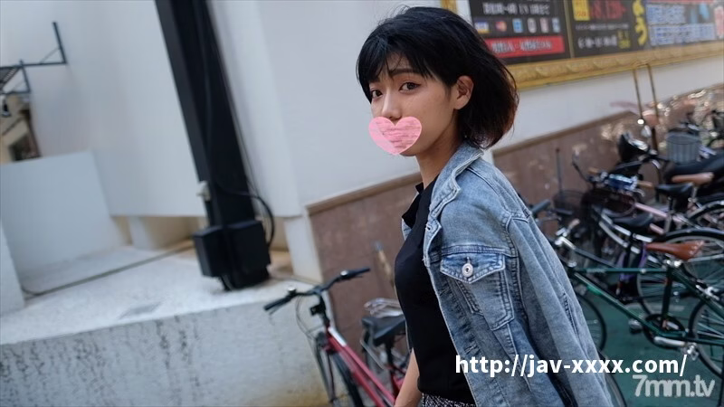 FC2-PPV-674755 มาโดกะ 21ปี นางแบบชูปา 165ซม. 2ชม.40น.