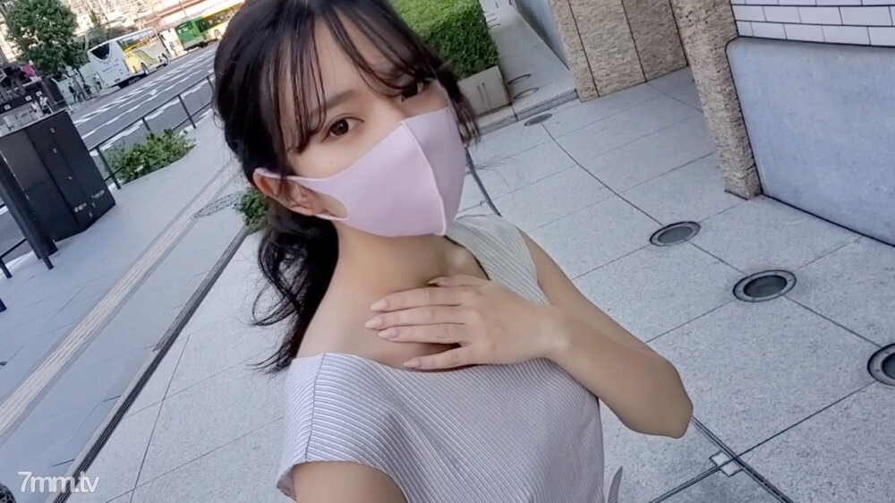 FC2-PPV-2195395 [Uncensored] นักศึกษาสาวผมดำหางม้าสวยขนแน่น