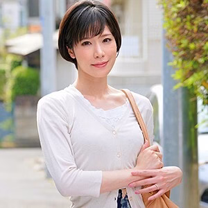 OREC-392 เราโดนรุมโทรมโดยพี่ชายต่างแม่