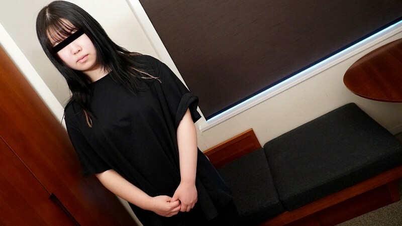 MUSUME-040123_01 สาวน้อยไร้เดียงสาแต่สวมชุดแดง