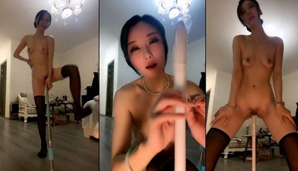 CN-24030908 สาวน้อยเงี่ยน