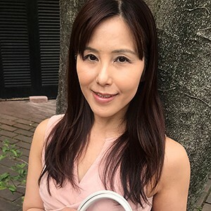 KMTU-055 คานะ